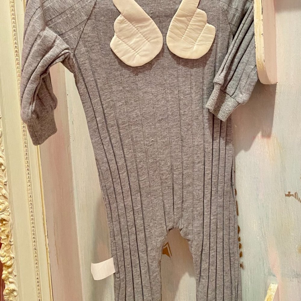 Grey Cotton Sleeper w/angel wings NWT